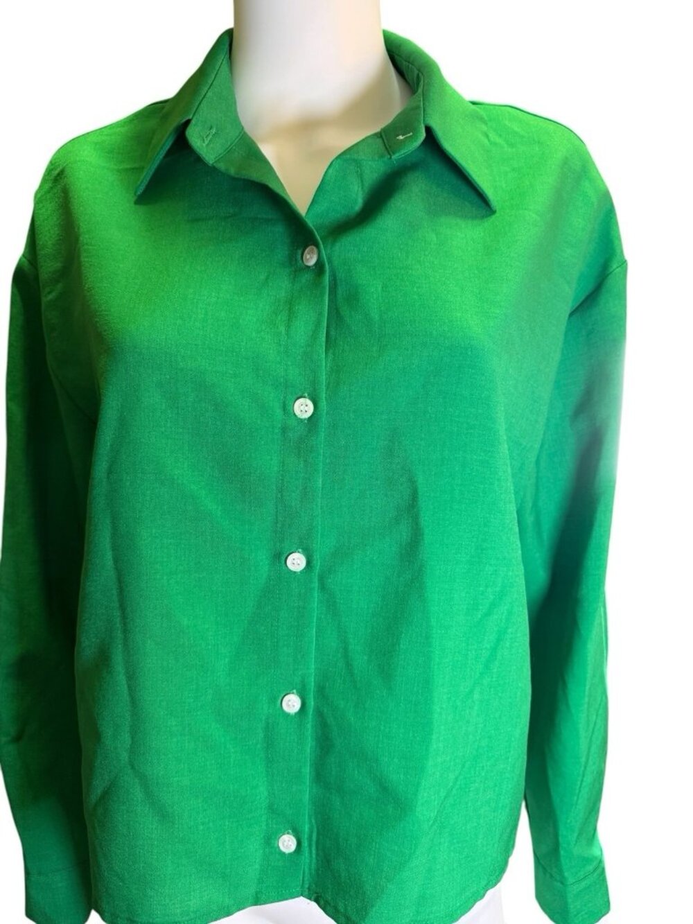 Storets Womens Green Button Up Blouse Size S/M Office Spring Euc — image 3 of 7